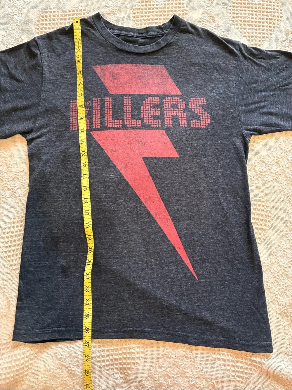 The Killers Red Bolt Band Shirt Graphic Tee Size L - Picture 3 of 6